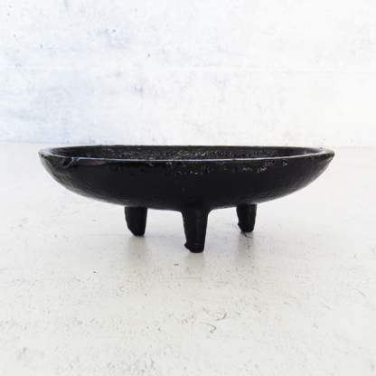 Canoe-Style Cast Iron Incense Burner (4 Inches)