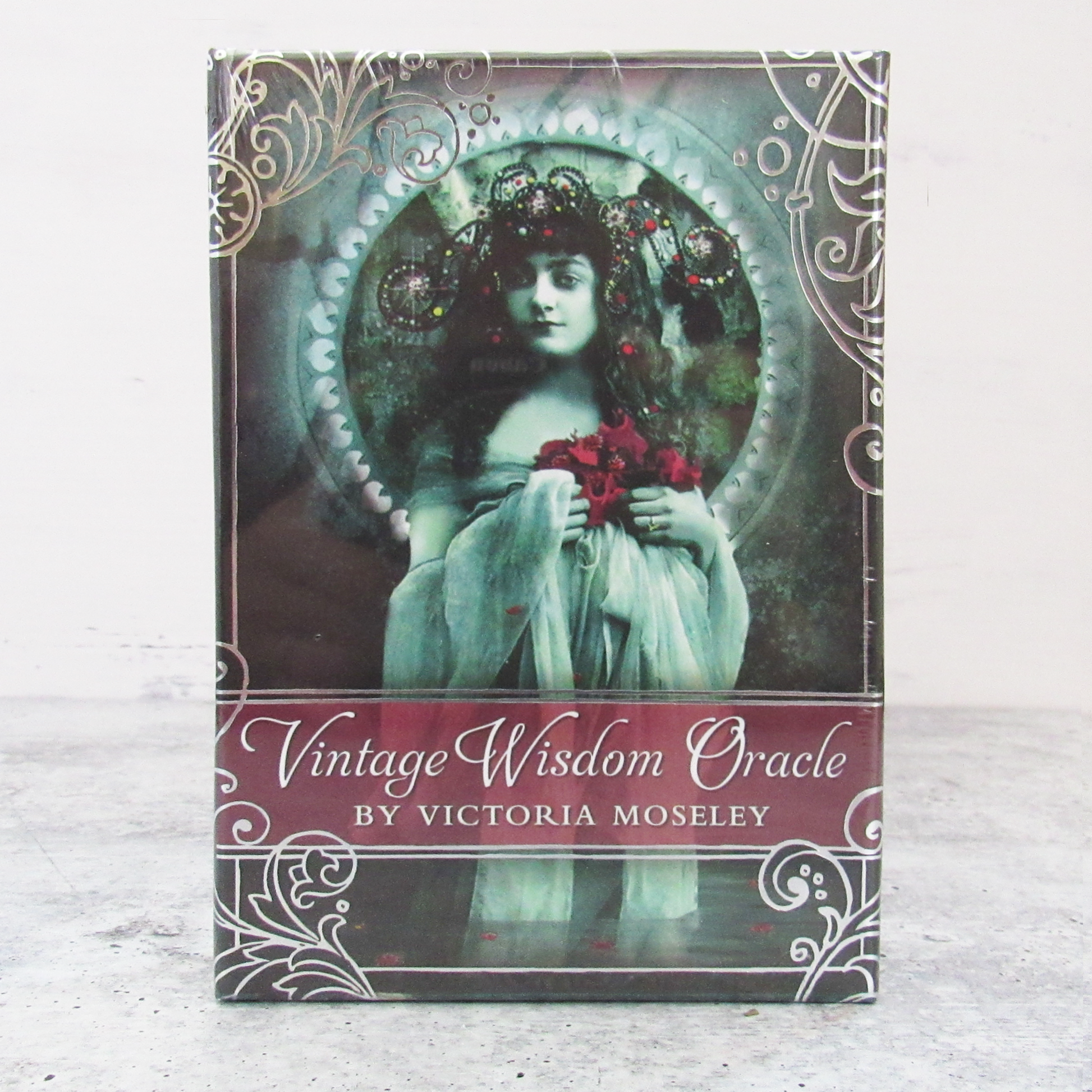 Vintage Wisdom Oracle – Grove and Grotto Vintage Wisdom Oracle – Grove and Grotto
