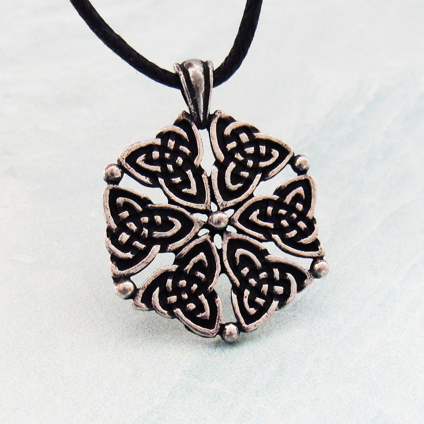 Celtic Virtue Amulet (Uncarded)