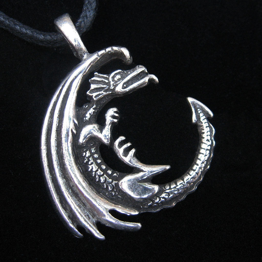 Dragon Moon Amulet (Uncarded)